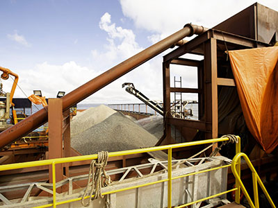 Extração armazenagem e transporte de litotamio